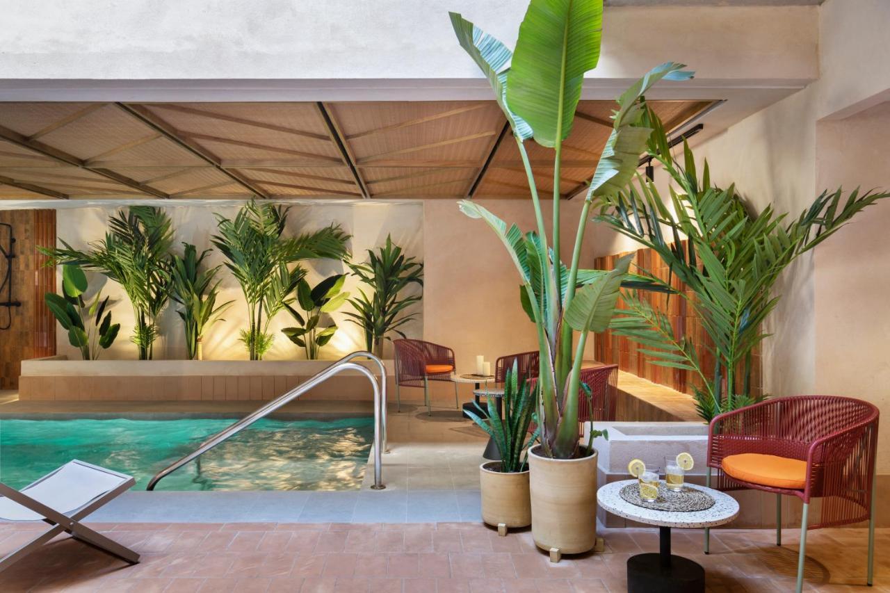 Rincones De Lola - Castilla 91 - Shared Jacuzzi Villa Sevilla Eksteriør billede