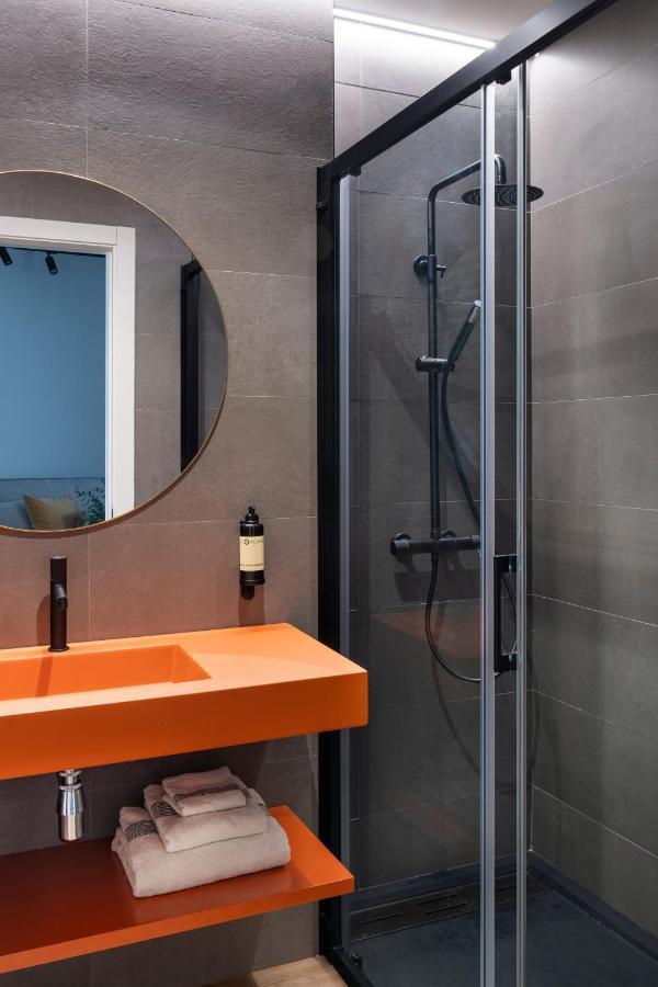 Rincones De Lola - Castilla 91 - Shared Jacuzzi Villa Sevilla Eksteriør billede