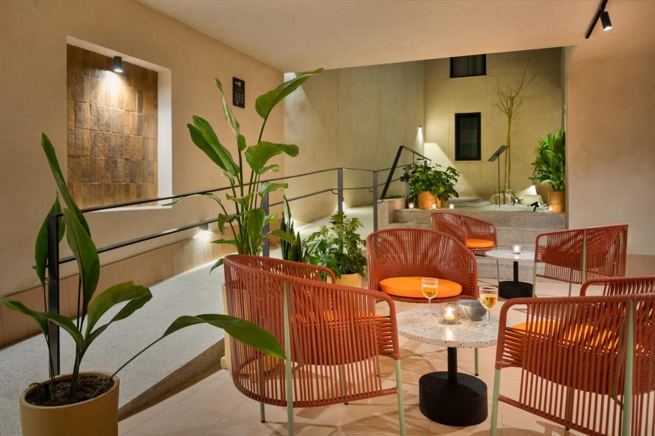 Rincones De Lola - Castilla 91 - Shared Jacuzzi Villa Sevilla Eksteriør billede
